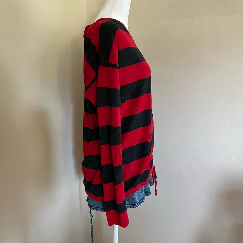 Vintage Y2K Emo Scenecore Mall Goth Red Charcoal Gray Striped Sweater Top L-XL - Picture 5 of 9